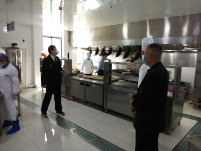 五河法院強化食堂管理 夯實后勤保障 助力餐飲企業(yè)發(fā)展